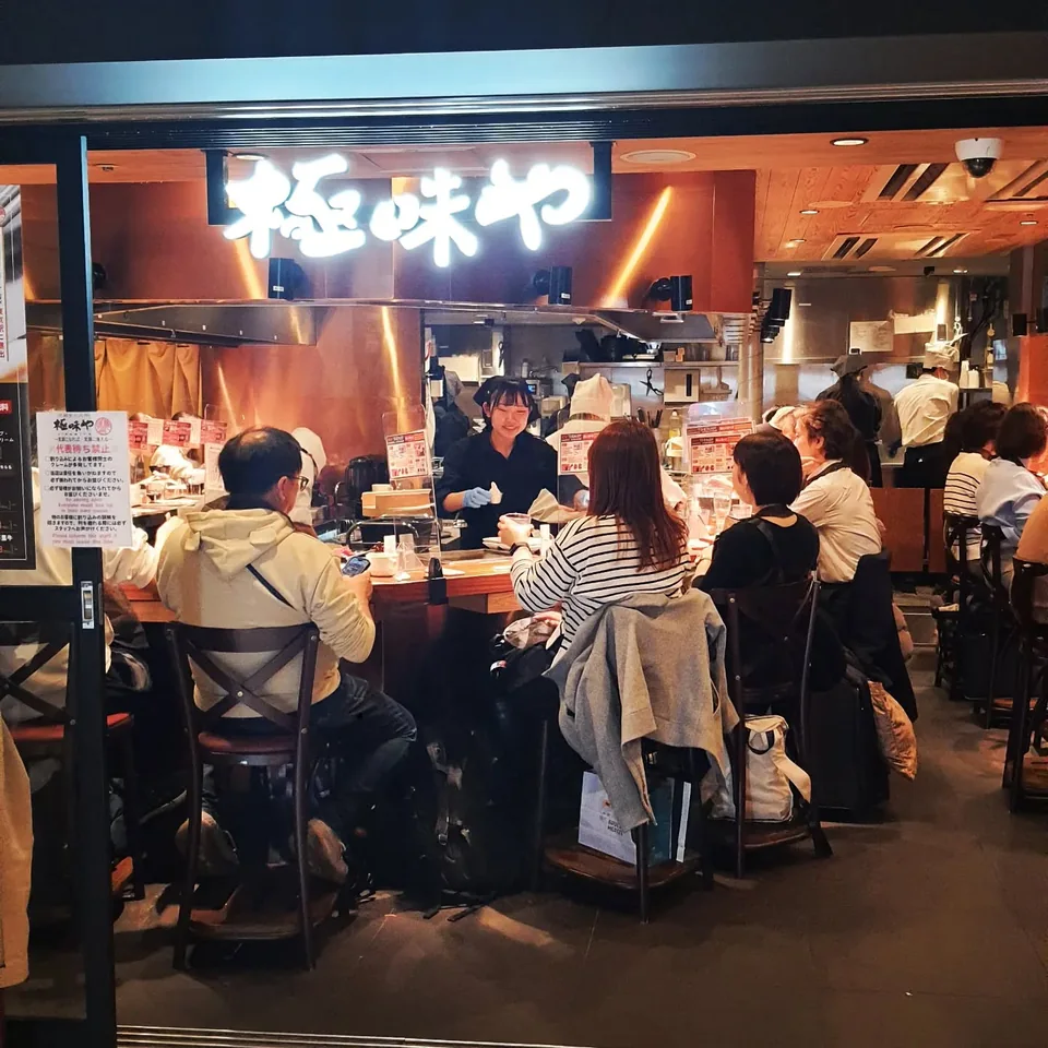 和牛與漢堡肉套餐，原貼文第 6 張照片