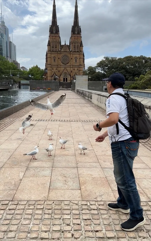 聖瑪麗大教堂與前方倒影池 · 10/28 13:48